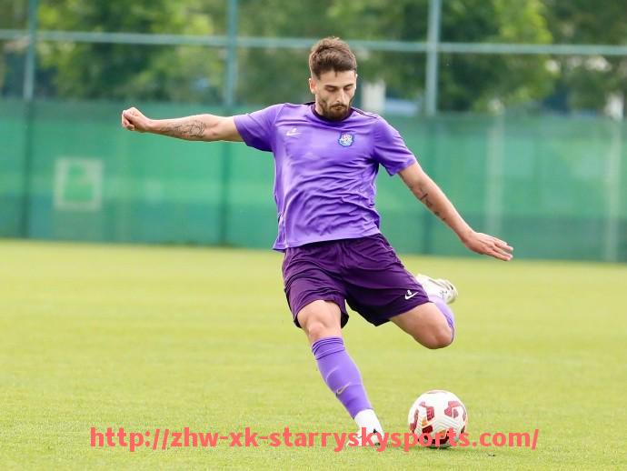 星空体育-世俱杯场边医疗响应速度测试与突发事件应对机制